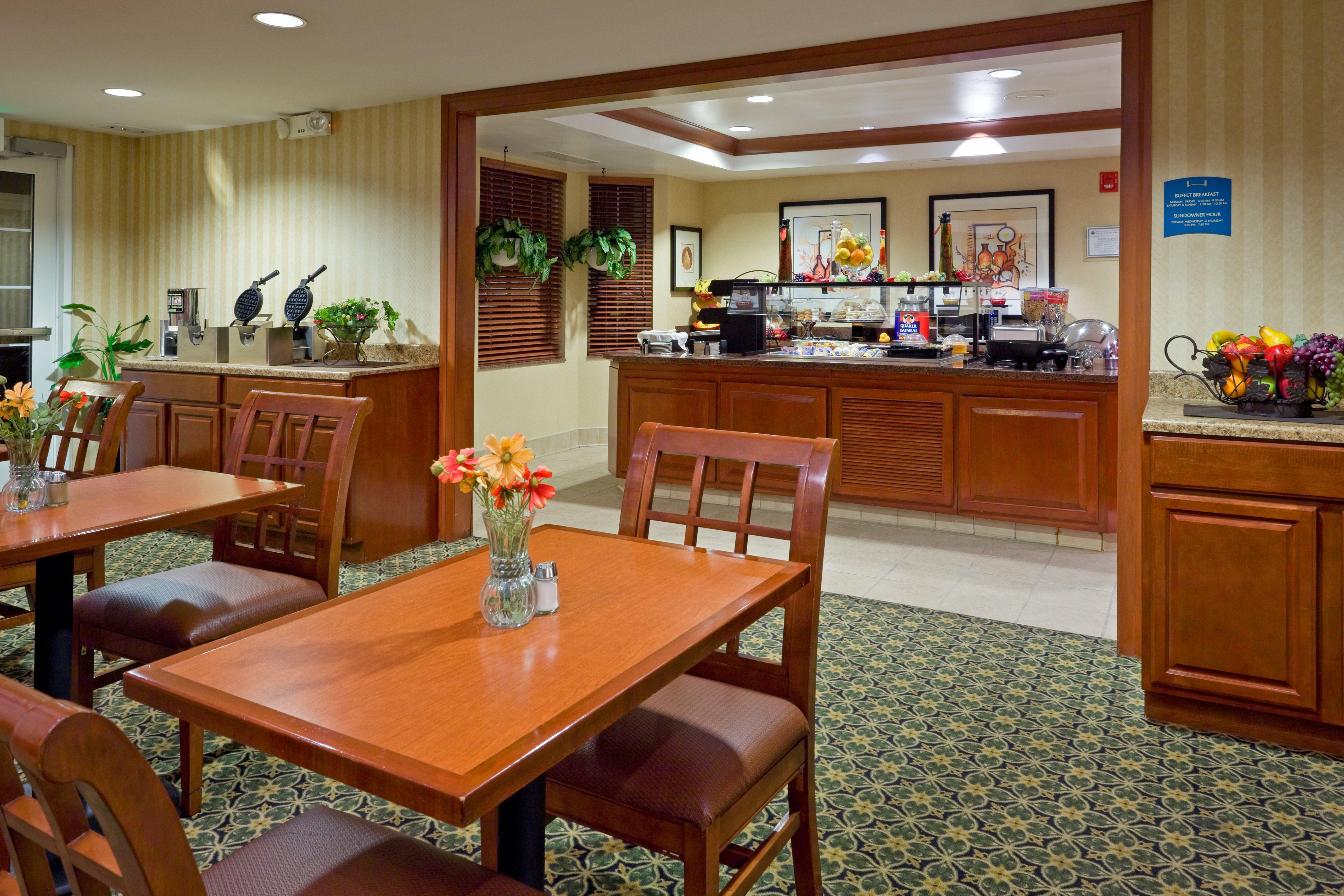 Staybridge Suites-Philadelphia/Mount Laurel, An Ihg Hotel Zewnętrze zdjęcie